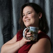 Leona Wisoker
