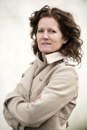 Bibi Dumon Tak