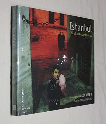 Cover of Istanbul: City of a Hundred Names
