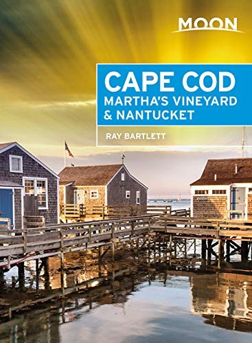 Cover of Moon Cape Cod, Martha's Vineyard & Nantucket